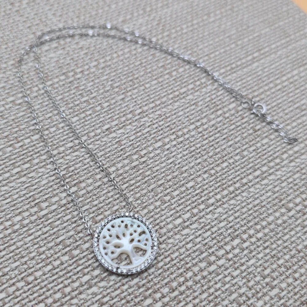 18 Inch Sterling Silver MoP Tree Of Life Cubic Zirconia Necklace A5497 - Picture 3 of 8